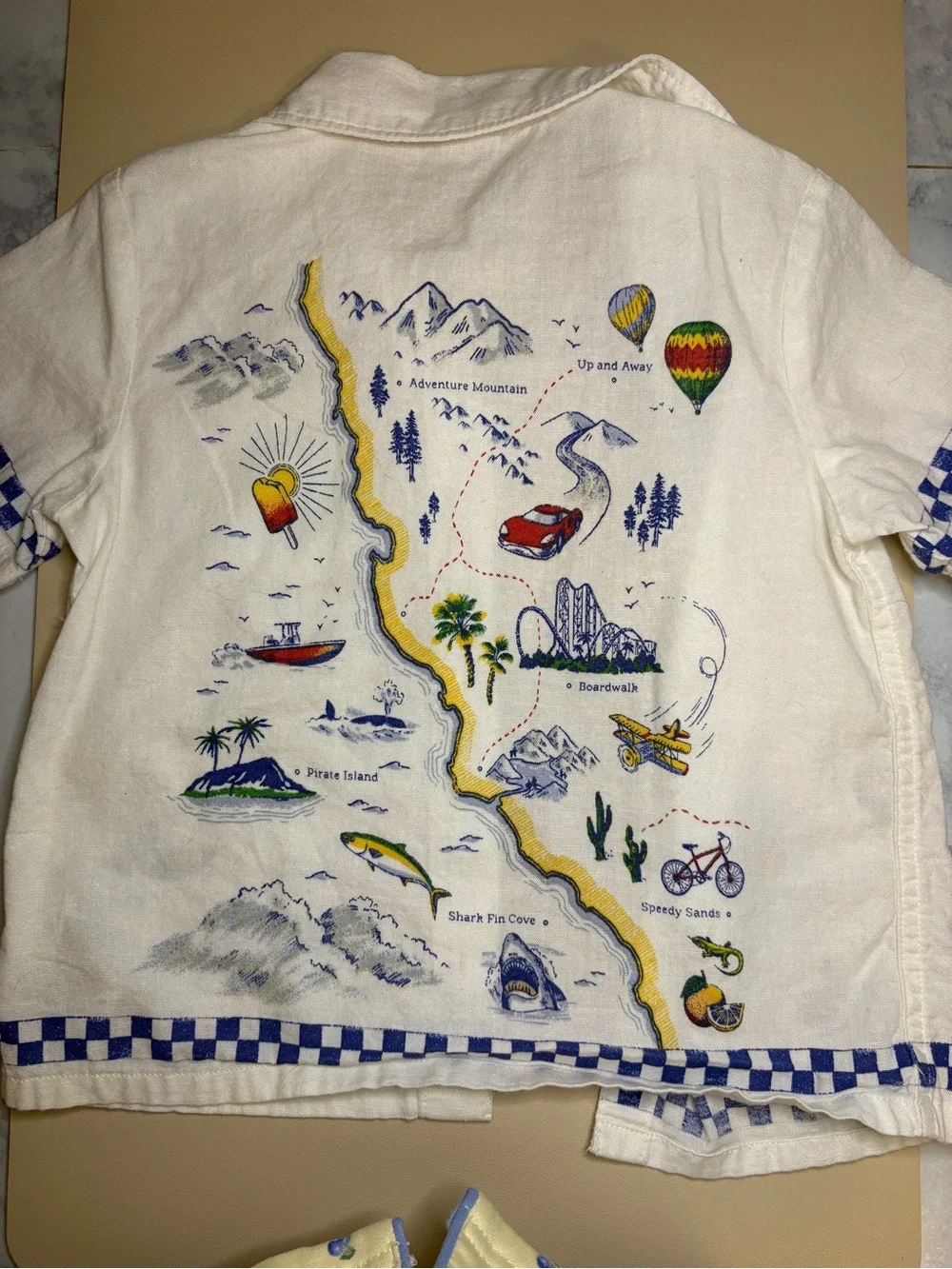 Old Navy white short